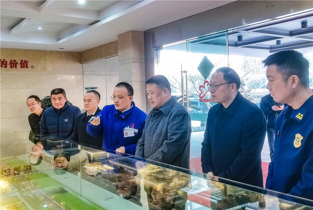嘉兴市委常委、常务副市长朱苗-网站新闻