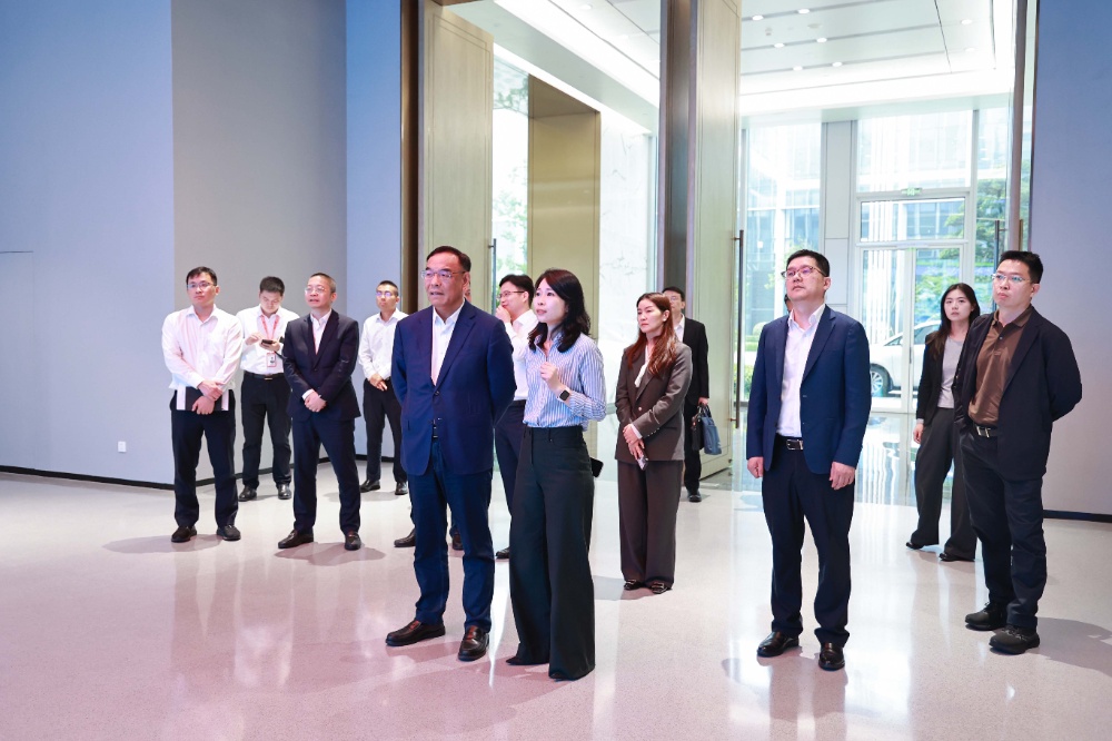 中国移动浙江公司党委书记、董事长、总经理杨剑宇-网站新闻1